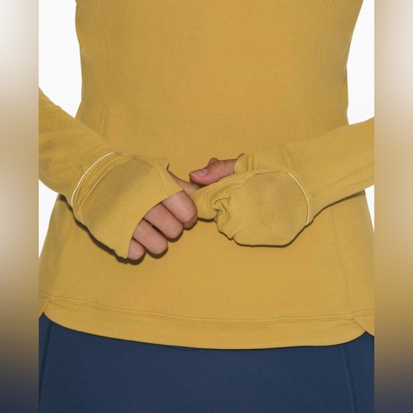 Lululemon Runderful Long Sleeve Size 10 
Grape Leaf - Picture 5 of 11